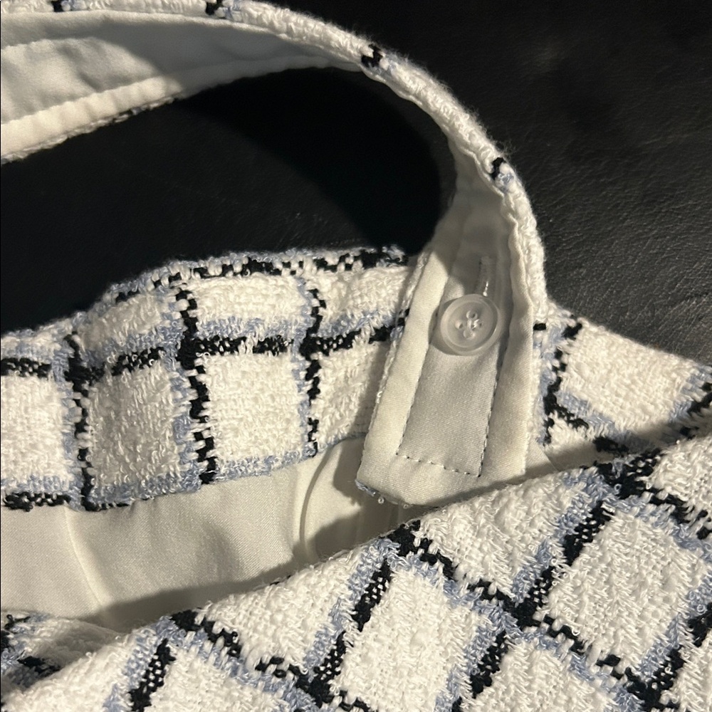 White House Black Market White and Navy Check Tweed Tank Top - Picture 6 of 6
